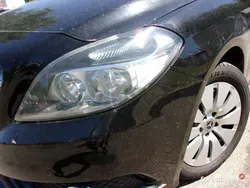 Czarny (metalik, perła) Używany 2014 Mercedes B180 Minivan | 52 900 zł