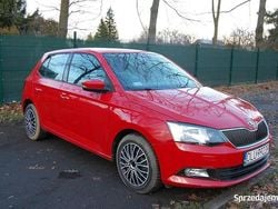 Czerwony Używany 2015 Skoda Fabia Hatchback | 24 900 zł (Dobra cena)