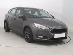 Szary Używany 2017 Ford Focus Hatchback | 33 999 zł (Super Cena)
