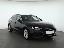Czarny Używany 2022 Audi A4 Kombi | 114 999 zł (Dość drogi)