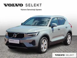 Szary Używany 2024 Volvo XC40 SUV | 159 900 zł (Dobra cena)