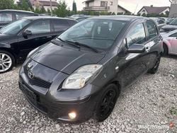 Szary Używany 2010 Toyota Yaris Hatchback | 18 900 zł (Uczciwa cena)