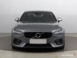 Szary Używany 2017 Volvo S90 Sedan/Limuzyna | 85 999 zł (Dobra cena)