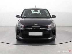 Czarny Używany 2017 Kia Rio Hatchback | 37 999 zł (Uczciwa cena)