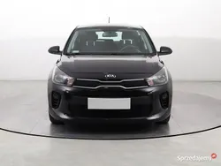 Czarny Używany 2017 Kia Rio Hatchback | 37 999 zł (Uczciwa cena)