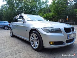 Srebrny Używany 2009 BMW 318 Kombi | 19 500 zł (Dość drogi)