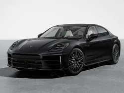 Porsche Panamera 4