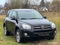 Czarny Używany 2009 Toyota RAV4 SUV | 31 900 zł (Uczciwa cena)
