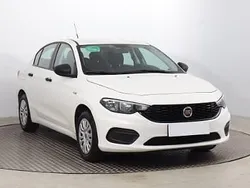 Biały Używany 2018 Fiat Tipo Sedan/Limuzyna | 34 999 zł (Uczciwa cena)