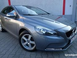 Niebieski Używany 2016 Volvo V40 Kombi | 36 900 zł (Dobra cena)