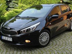 Czarny Używany 2013 Kia Ceed Hatchback | 28 900 zł (Uczciwa cena)