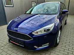 Niebieski Używany 2015 Ford Focus Sedan/Limuzyna | 28 900 zł (Dobra cena)