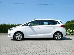 Biały Używany 2014 Kia Carens 2 Minivan | 35 400 zł (Uczciwa cena)