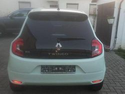 Biały Używany 2019 Renault Twingo Hatchback | 22 000 zł (Super Cena)