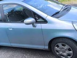 Niebieski Używany 2005 Honda Jazz Hatchback | 7000 zł (Uczciwa cena)