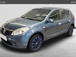 Niebieski Używany 2010 Dacia Sandero Lauréate Hatchback | 14 800 zł (Drogi)
