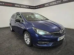 Niebieski Używany 2021 Opel Astra Kombi | 31 980 zł (Super Cena)
