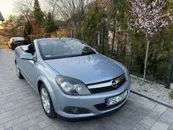 Niebieski Używany 2009 Opel Astra Cabriolet Kabriolet | 13 900 zł
