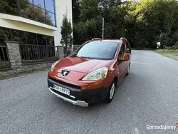 Używany 2010 Peugeot Partner Tepee Minivan | 21 900 zł