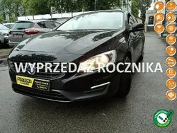 Srebrny (metalik) Używany 2018 Volvo S60 Sedan/Limuzyna | 54 000 zł
