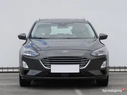 Szary Używany 2020 Ford Focus Kombi | 57 999 zł (Dość drogi)