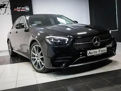Czarny Używany 2022 Mercedes E220 AMG line Sedan/Limuzyna | 187 900 zł (Super Cena)