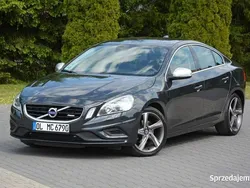 Grafitowy Używany 2013 Volvo S60 R-Design Sedan/Limuzyna | 40 900 zł (Uczciwa cena)