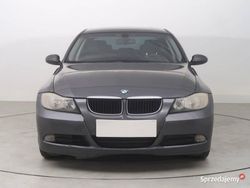 Szary Używany 2005 BMW 320 Sedan/Limuzyna | 6999 zł (Super Cena)