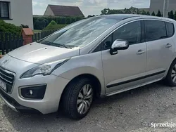 Srebrny Używany 2015 Peugeot 3008 SUV | 32 500 zł (Super Cena)