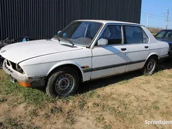 Używany 1984 BMW 520 Sedan/Limuzyna | 4299 zł