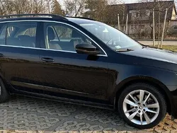 Czarny Używany 2019 Skoda Octavia Style Kombi | 72 000 zł (Uczciwa cena)