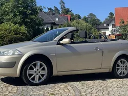 Złoty metalik Używany 2005 Renault Mégane II Kabriolet | 10 900 zł (Drogi)