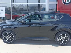 Lakier pastelowy czarny alfa black Nowe 2024 Alfa Romeo Tonale Sprint SUV | 160 225 zł (Uczciwa cena)