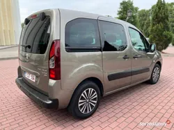 Używany 2012 Peugeot Partner Minivan | 23 700 zł (Dość drogi)
