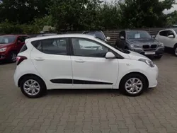 Używany 2019 Hyundai i10 Hatchback | 37 900 zł (Uczciwa cena)
