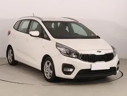 Biały Używany 2017 Kia Carens Minivan | 40 999 zł (Uczciwa cena)