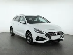 Biały Używany 2020 Hyundai i30 Kombi | 65 999 zł (Dobra cena)