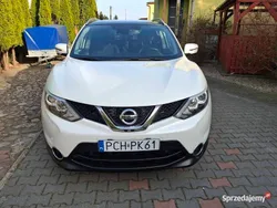 Biały Używany 2015 Nissan Qashqai SUV | 52 900 zł (Uczciwa cena)