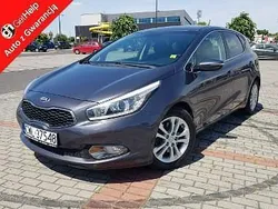 Szary (metalik) Używany 2015 Kia Ceed 2 Hatchback | 30 900 zł (Dobra cena)