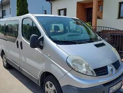 Srebrny Używany 2011 Renault Trafic Van | 32 500 zł