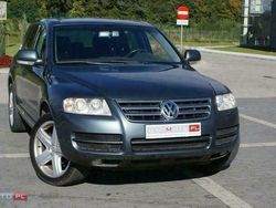 Grafitowy Używany 2004 VW Touareg Highline SUV | 38 900 zł