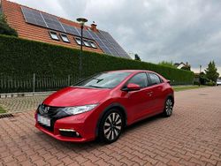 Czerwony (metalik) Używany 2014 Honda Civic Hatchback | 39 900 zł (Uczciwa cena)