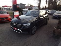 Czarny Używany 2017 Mercedes GLC220 SUV | 117 900 zł