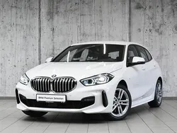 Biel alpejska Używany 2022 BMW 120 Shadowline Hatchback | 124 700 zł