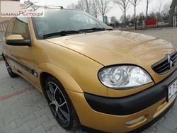 Złoty (metalik) Używany 2001 Citroën Saxo Hatchback | 2900 zł