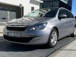Srebrny (metalik, perła) Używany 2017 Peugeot 308 Kombi | 26 900 zł (Uczciwa cena)