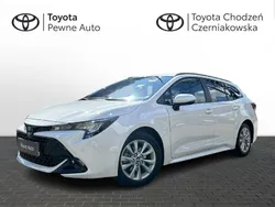 Biały Używany 2024 Toyota Corolla Comfort Kombi | 109 900 zł (Dobra cena)
