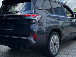 Subaru Nowe 2025 Subaru Forester Platinum SUV | 212 000 zł (Uczciwa cena)