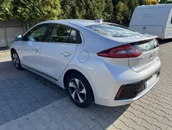 Srebrny Używany 2018 Hyundai Ioniq Sedan/Limuzyna | 32 900 zł