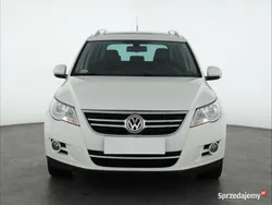 Biały Używany 2010 VW Tiguan SUV | 32 999 zł (Uczciwa cena)